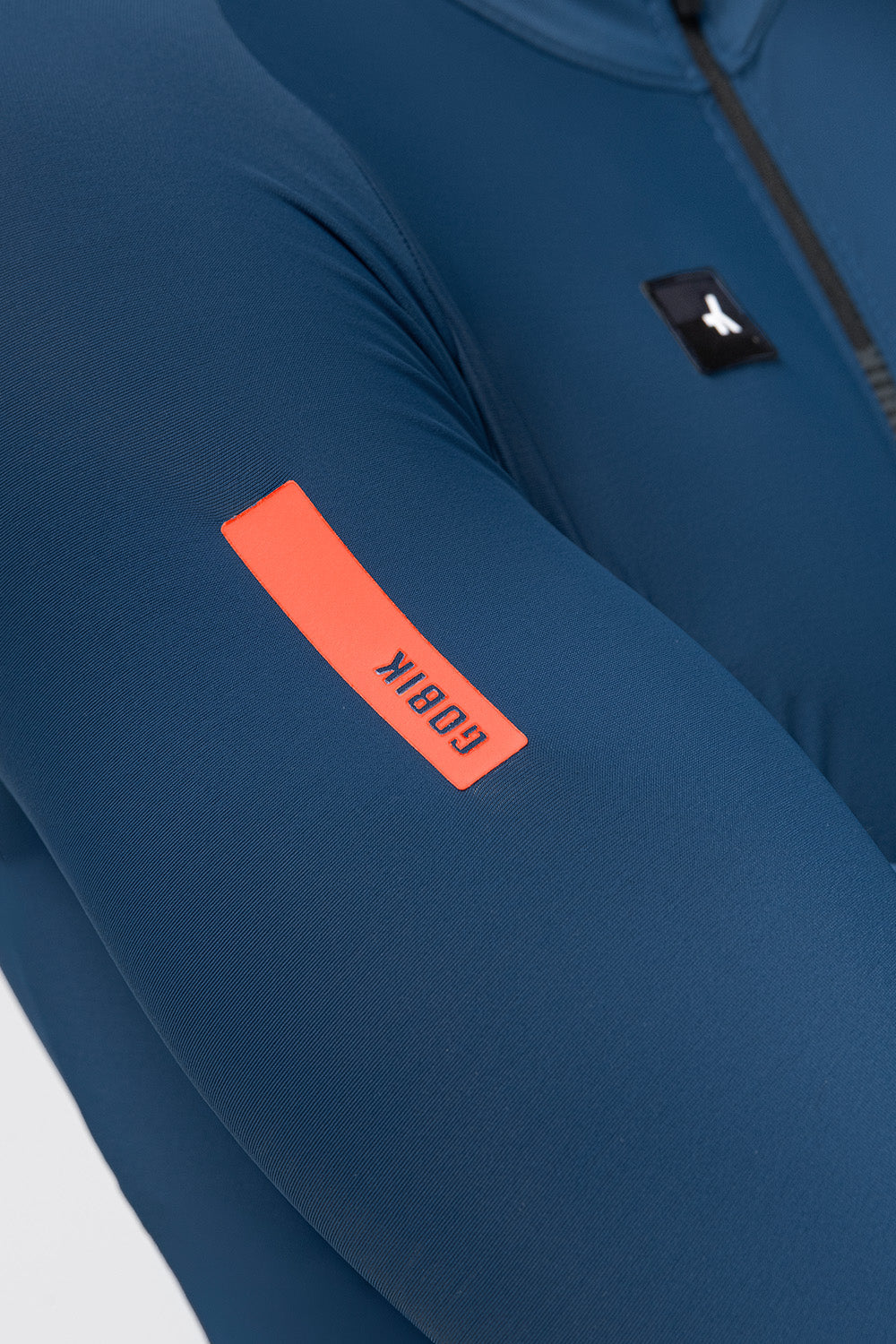MAILLOT MANGA LARGA PACER SOLID 2.0 HOMBRE ASSAULT