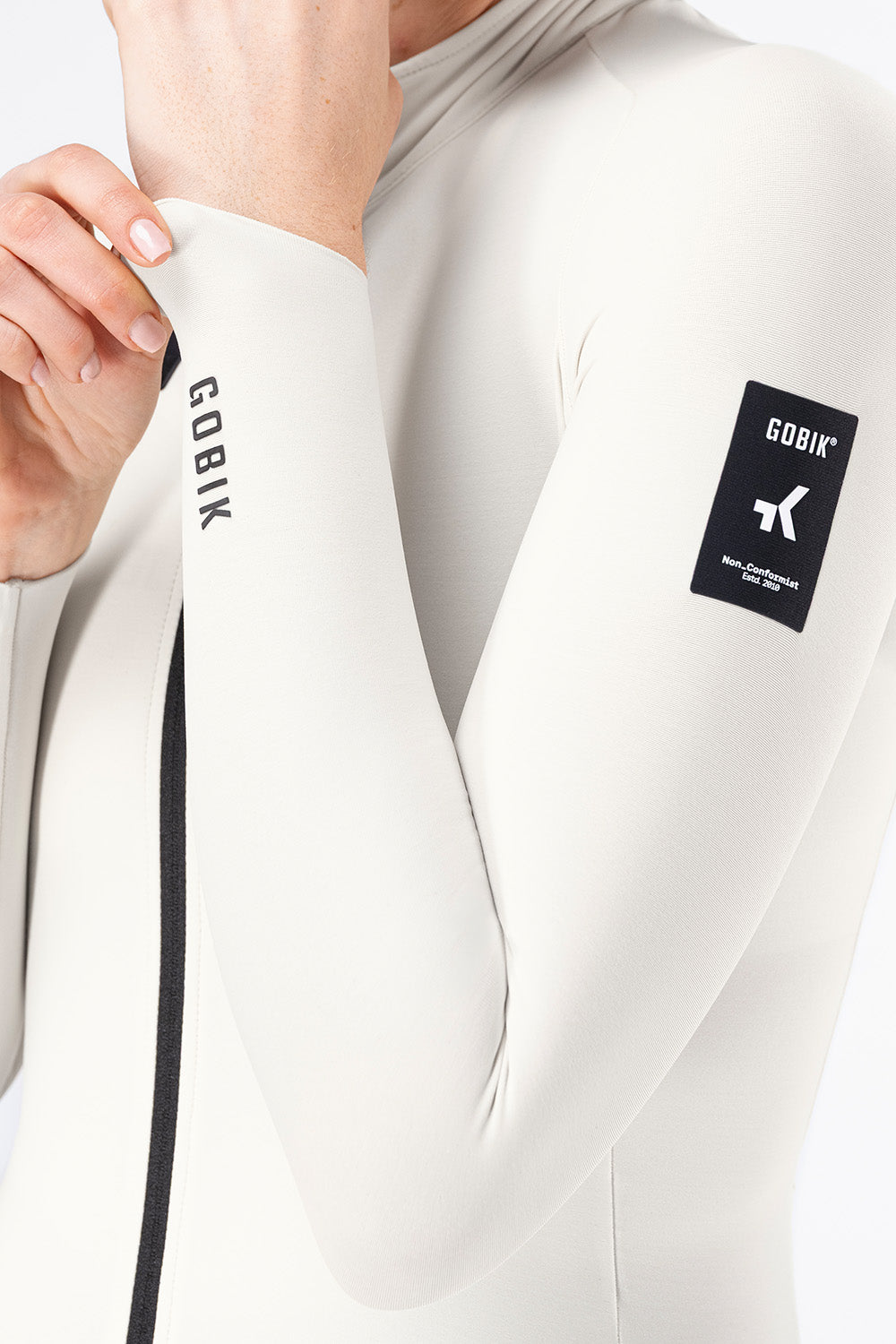 MAILLOT MANGA LARGA PACER SOLID 2.0 MUJER CREPE