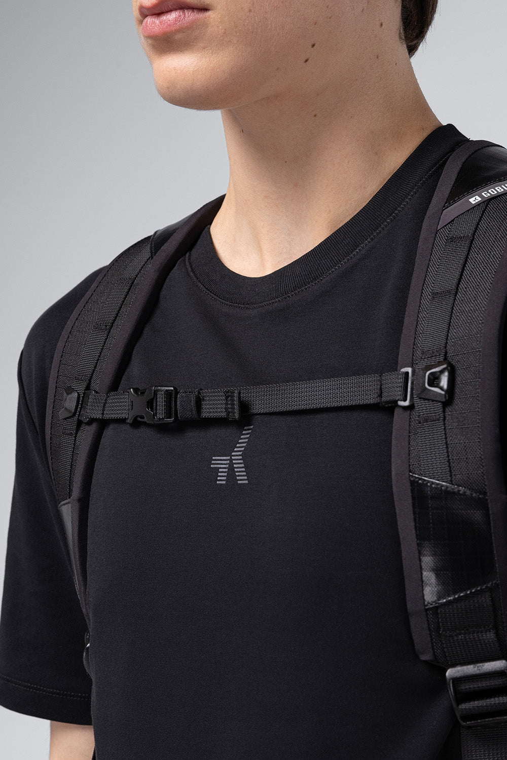 MOCHILA DE CICLISMO STOW TRUE BLACK 35L