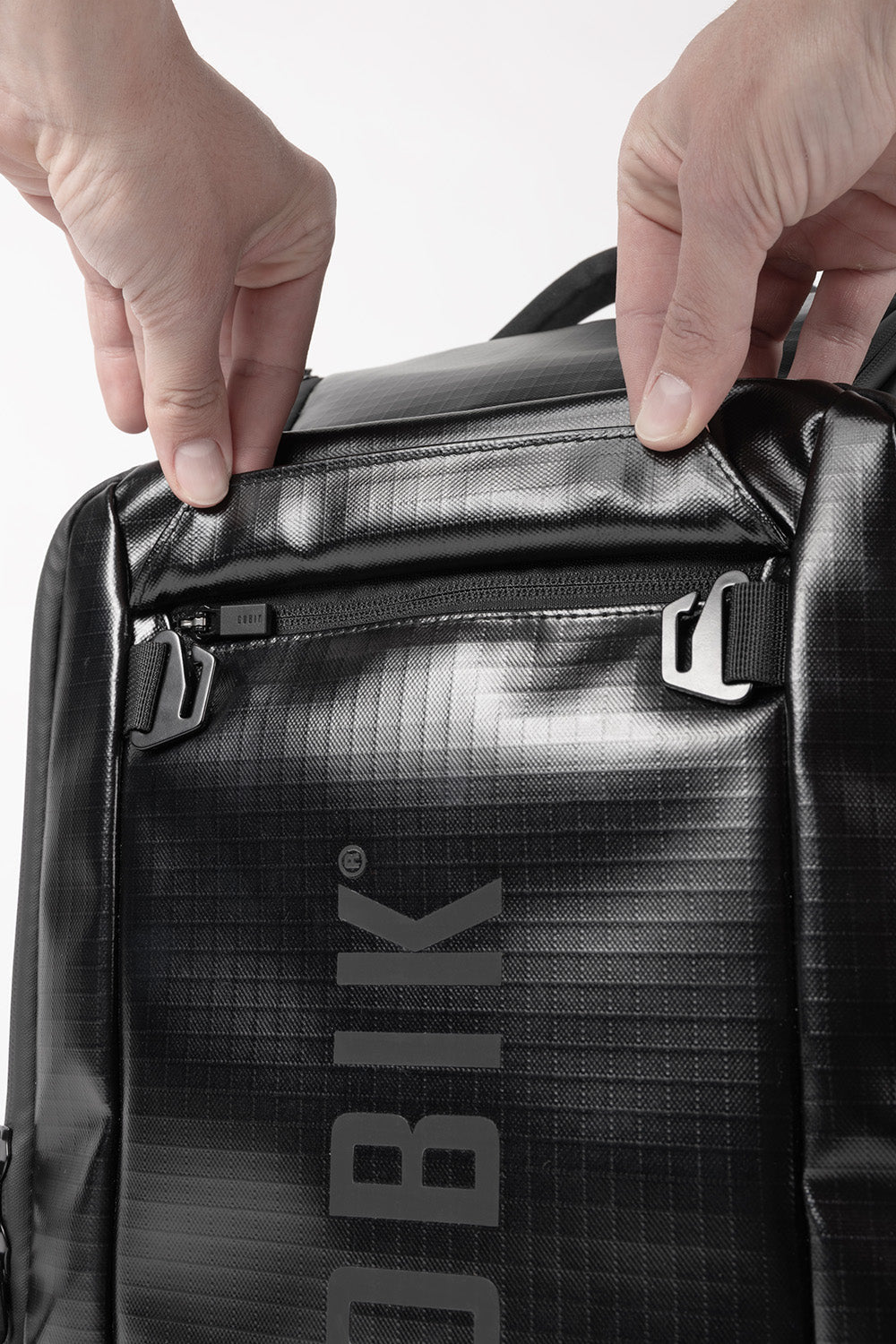 MOCHILA DE CICLISMO STOW TRUE BLACK 35L