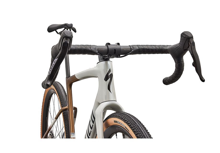 Crux 5 Expert: SRAM Force XPLR