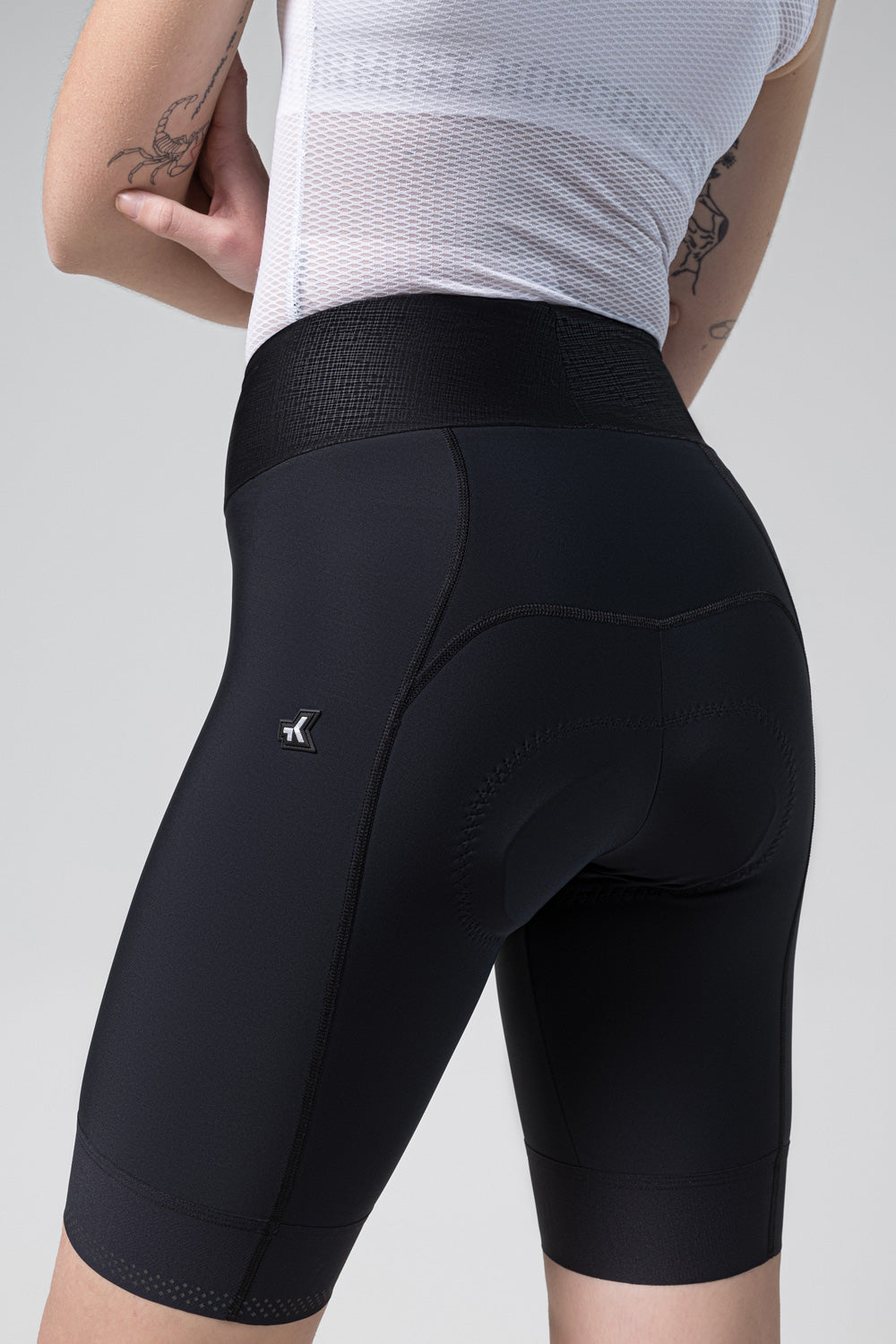 CULOTTE CORTO LIMITED 6.0 SIN TIRANTES MUJER BLACK - K6