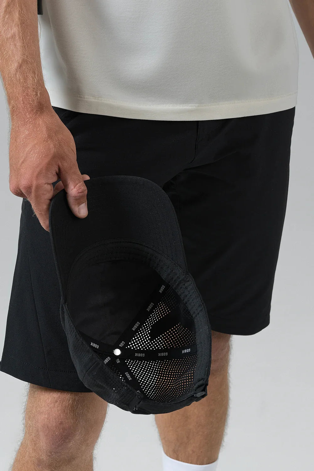 GORRA TRUCKER 3.0 UNISEX BLACK LEAD