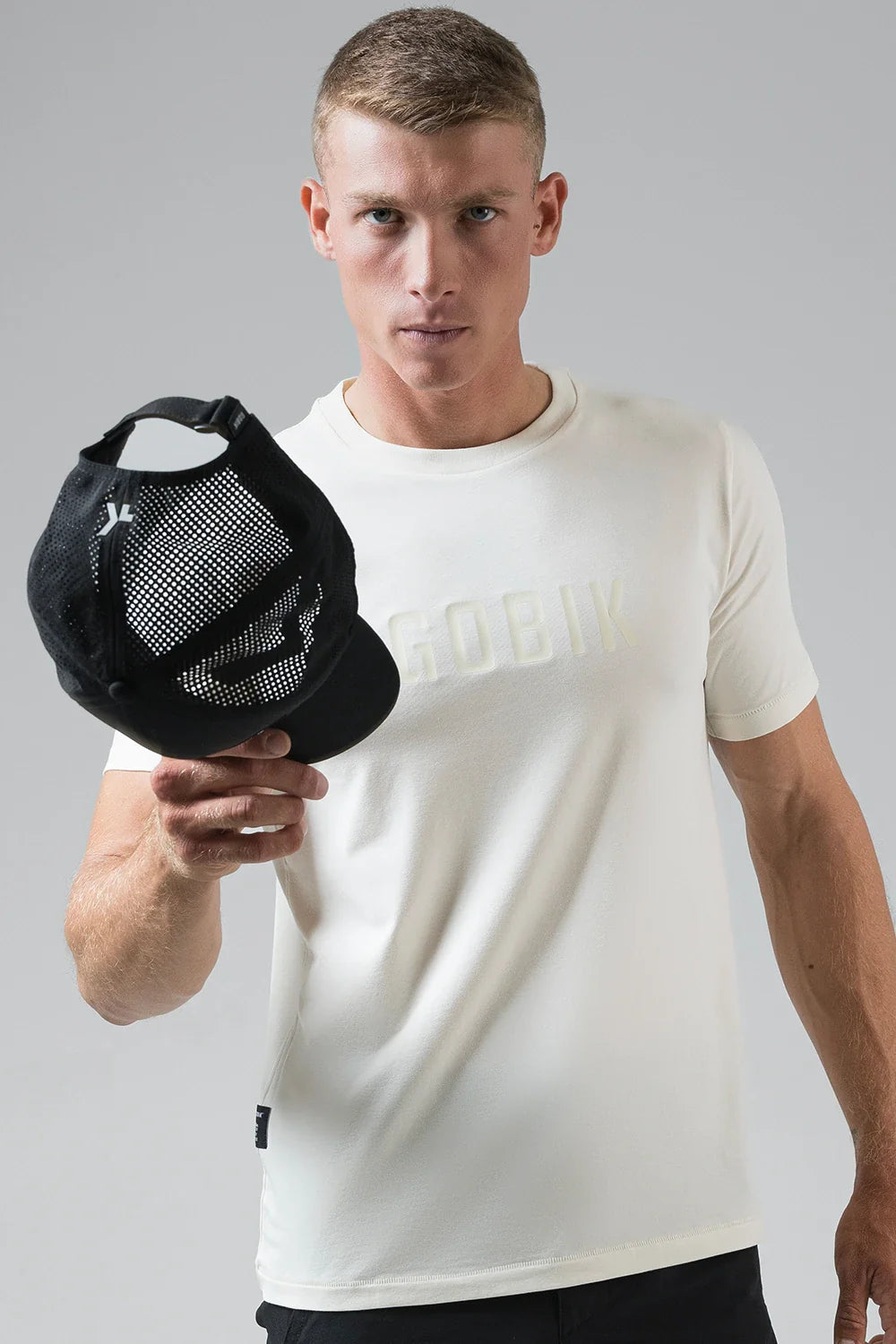 GORRA TRUCKER 3.0 UNISEX BLACK LEAD