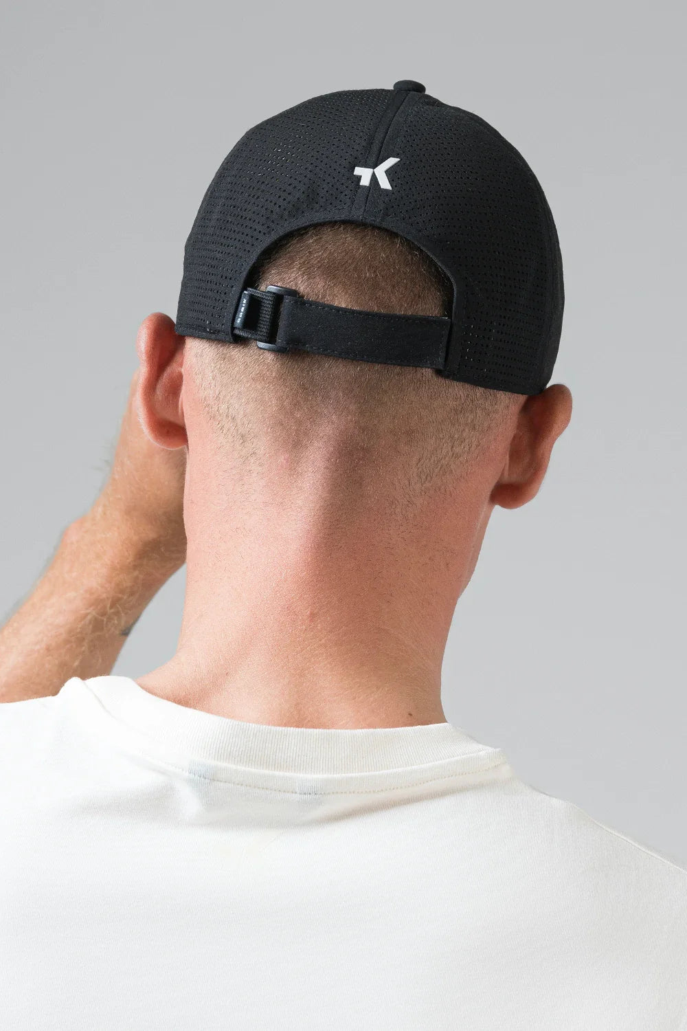 GORRA TRUCKER 3.0 UNISEX BLACK LEAD