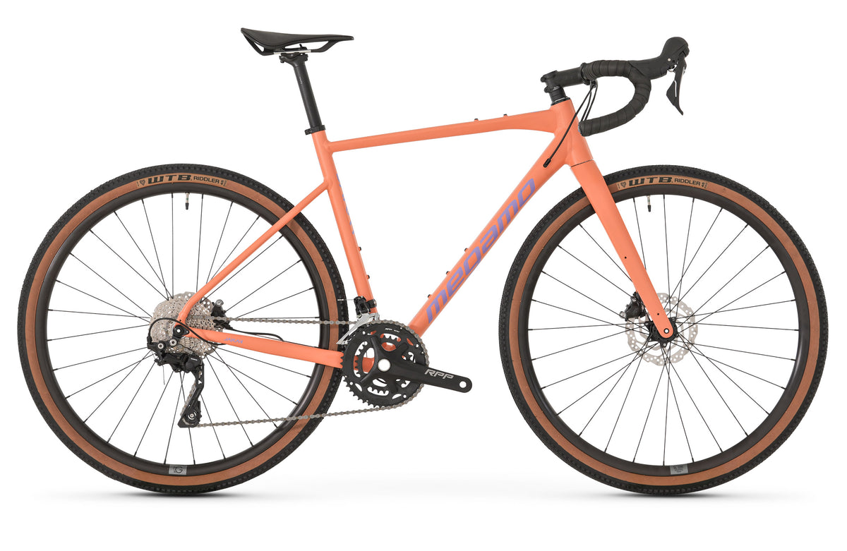 Megamo Jakar 30 2026 - Coral