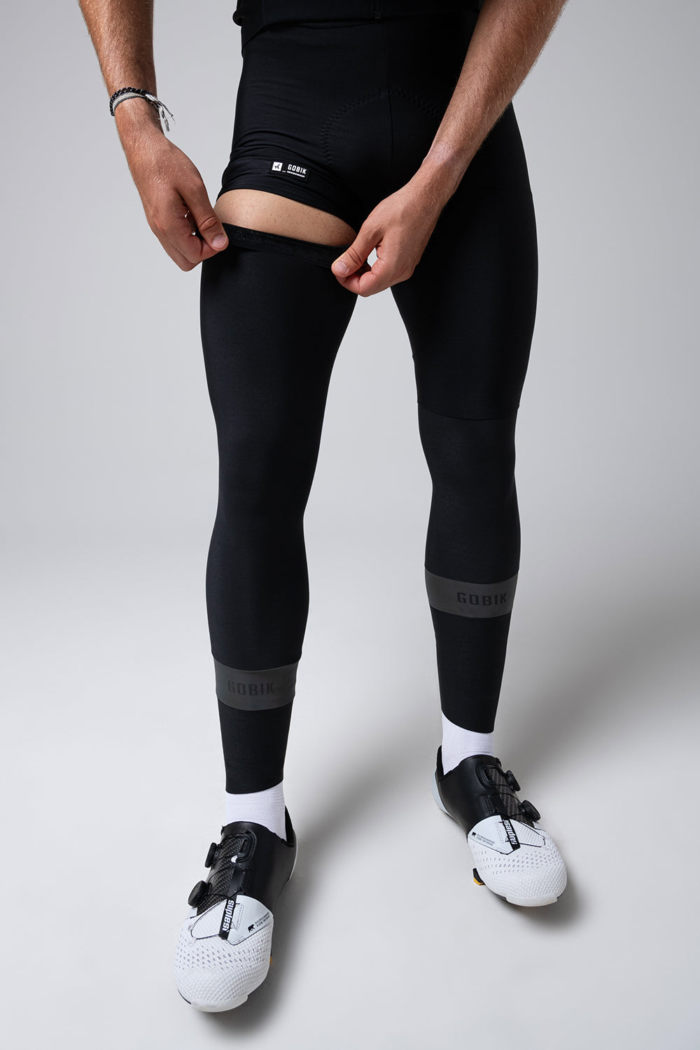 PERNERAS KABA 2.0 UNISEX PITCH BLACK
