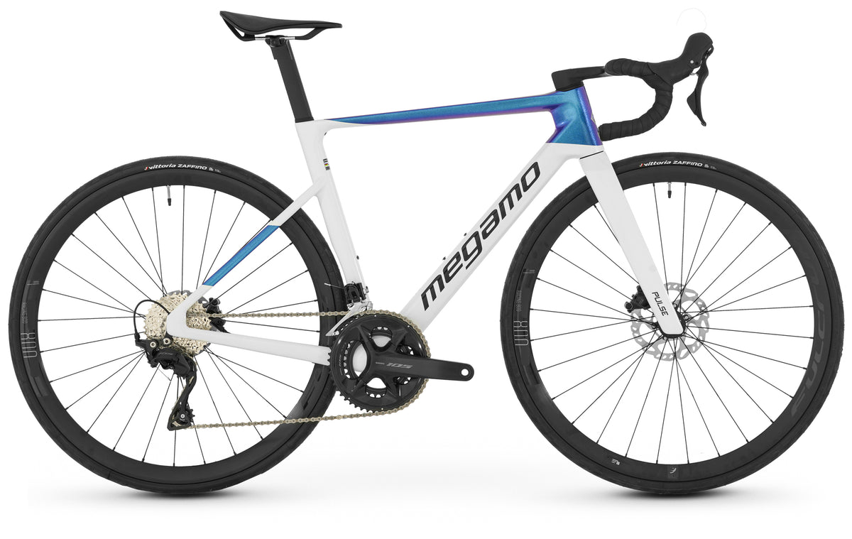 Megamo Pulse 20 2026 - White Blue