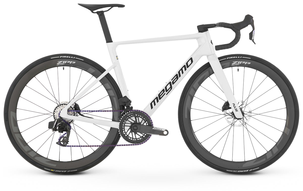 Megamo Pulse 04 2026 - Pure White