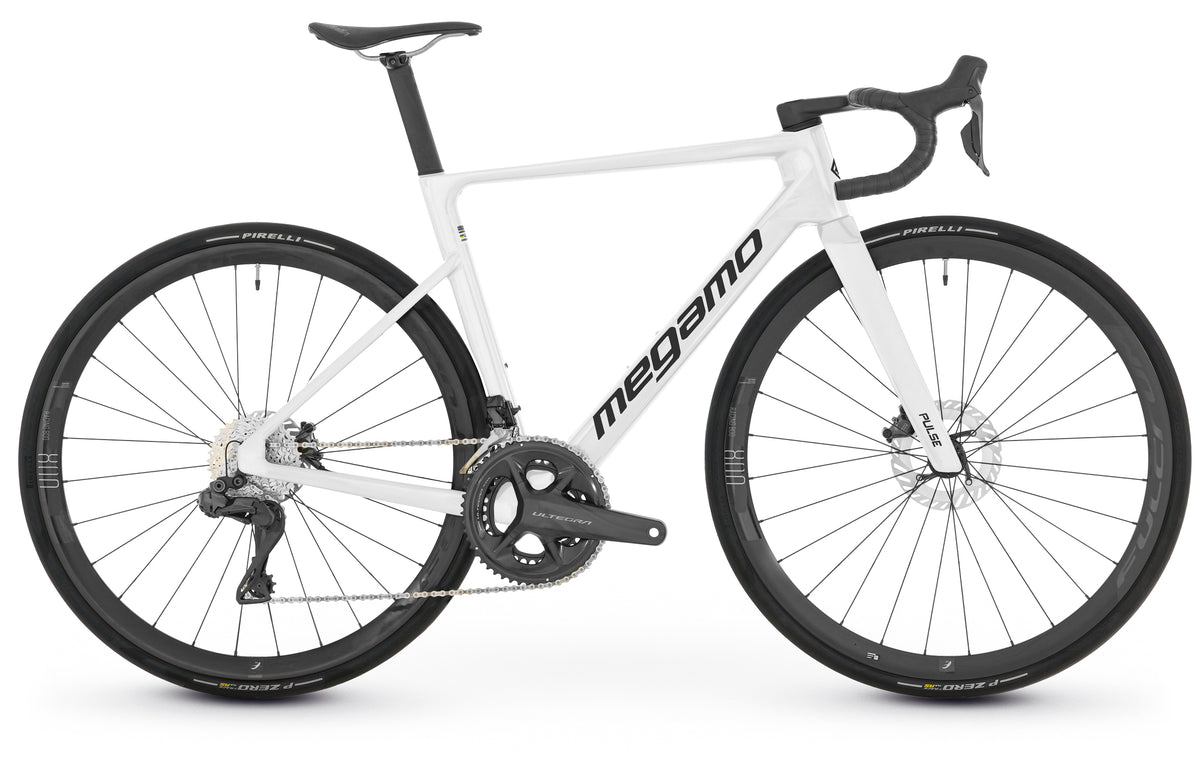 Megamo Pulse 05 2026 - Pure White