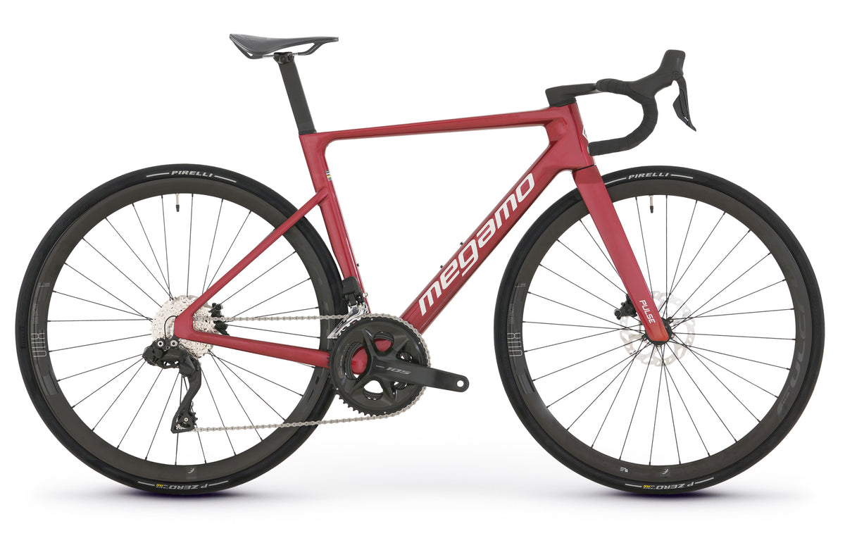 Megamo Pulse 15 2026 - RED