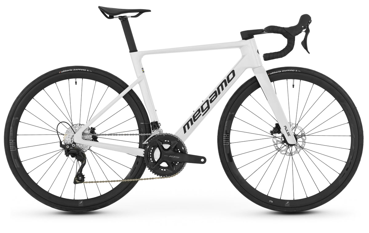 Megamo Pulse 20 2026 - Pure White