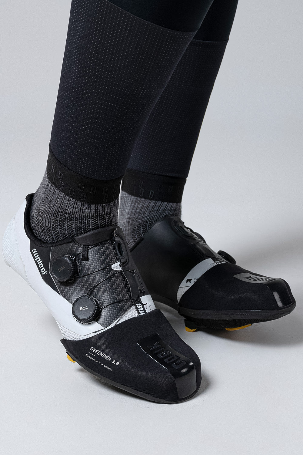PUNTERAS DEFENDER 3.0 UNISEX BLACK