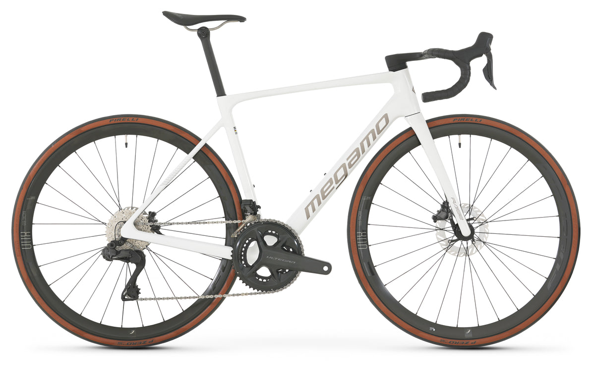 Megamo Raise 05 2026 - White