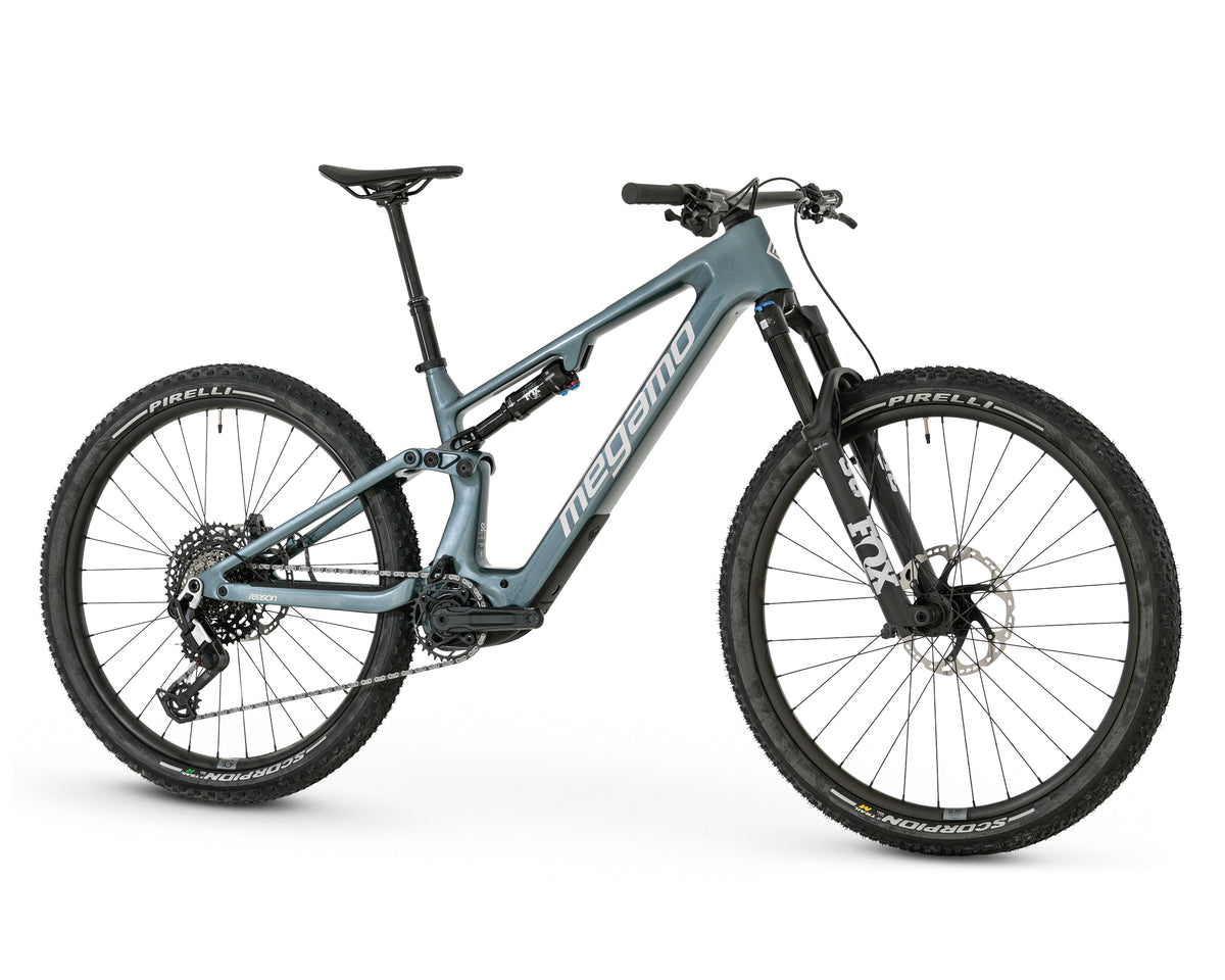 Megamo Reason AIR CRB 08 29" 2026