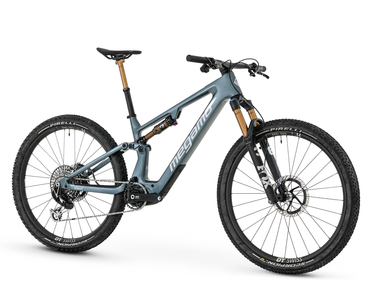 Megamo Reason AIR CRB 00 29" 2026