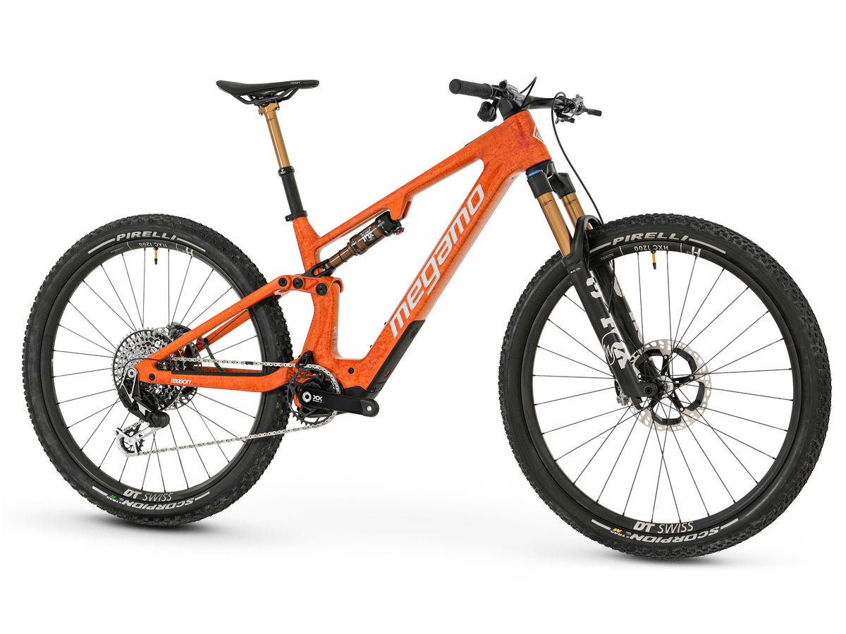 Megamo Reason AIR CRB 00 29" 2026