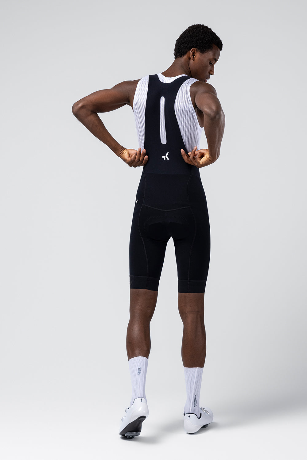 CULOTTE CORTO ABSOLUTE COMPACT 7.0 HOMBRE BLACK - K10