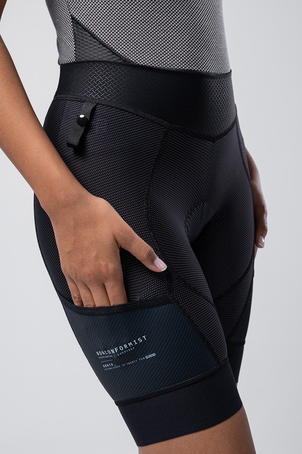 CULOTTE CORTO COMMANDER SIN TIRANTES MUJER BLACK - K6