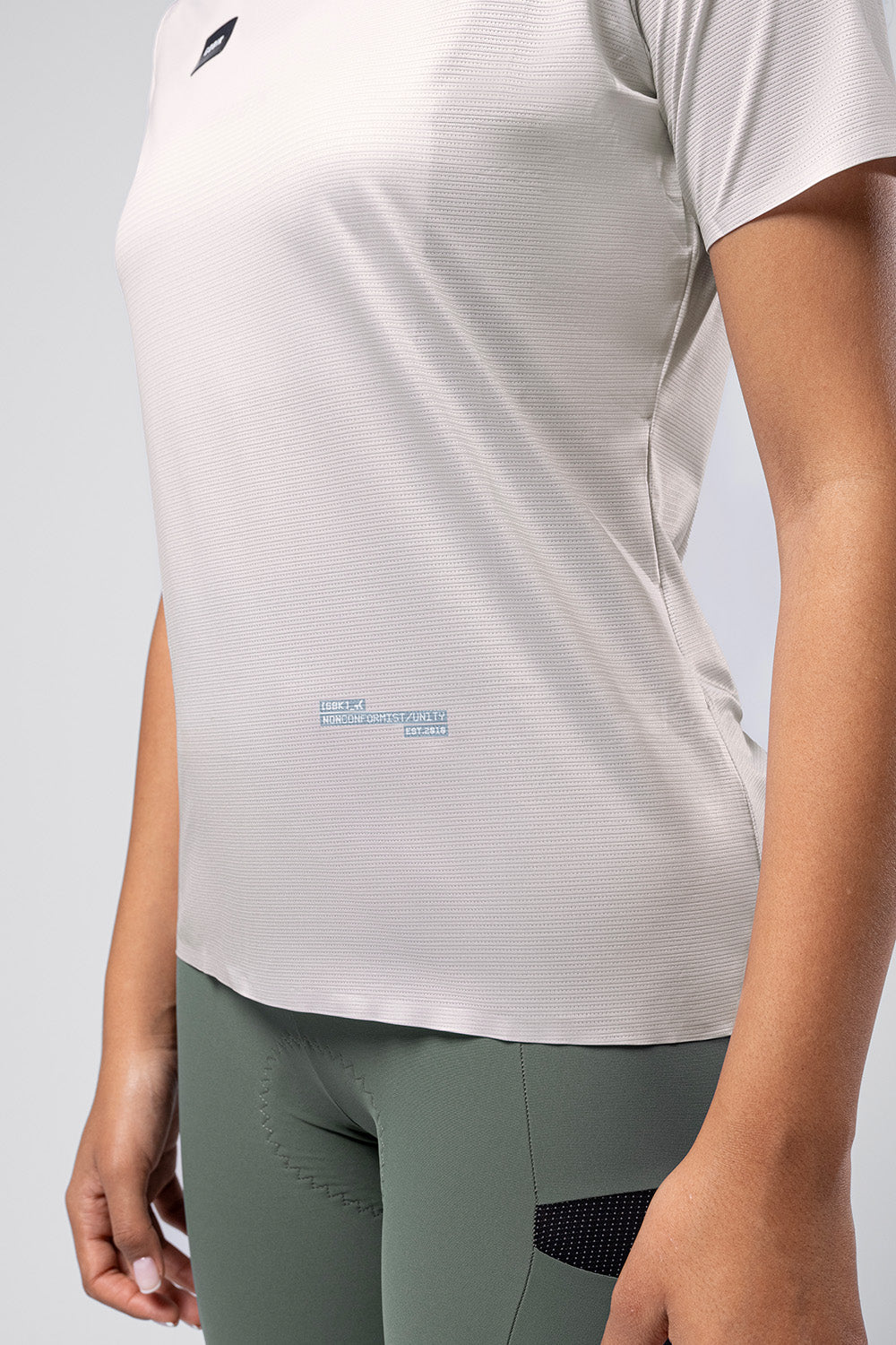 CAMISETA MANGA CORTA TECH MUJER ARGONITE
