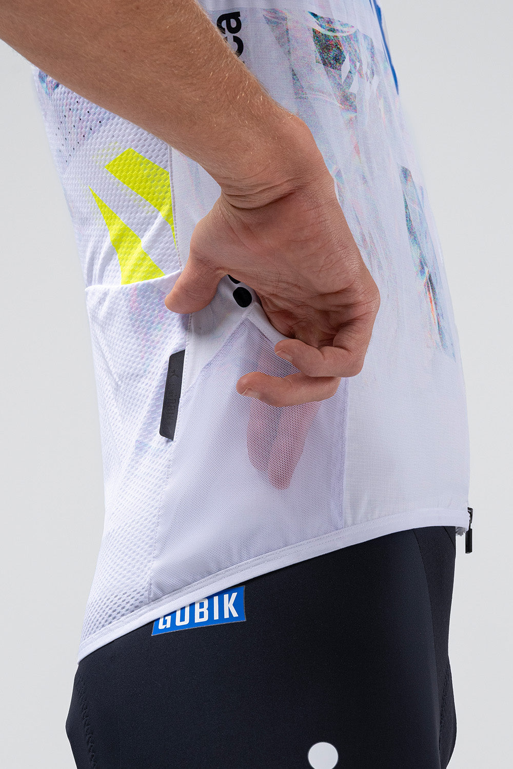 CHALECO PLUS 2.0 HOMBRE MOVISTAR TEAM 26